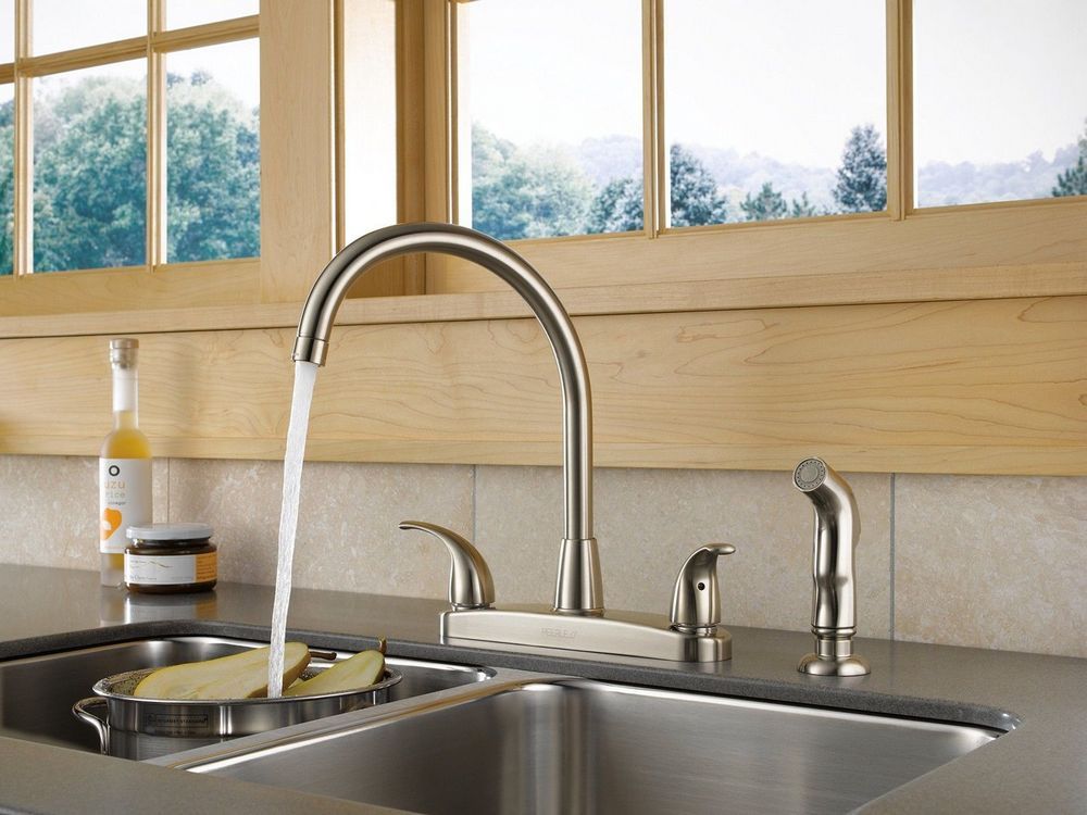 How to choose stainless steel kitchen faucets // Stainless steel kitchen faucets buyer’ guide