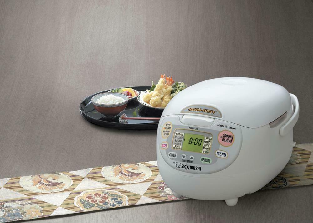 Zojirushi NS-ZCC18 comes with a large capacity of 10 cups of rice