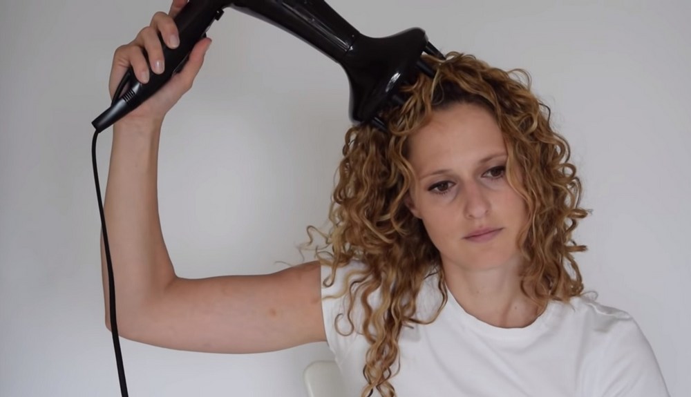 How to Use a Hair Dryer Diffuser