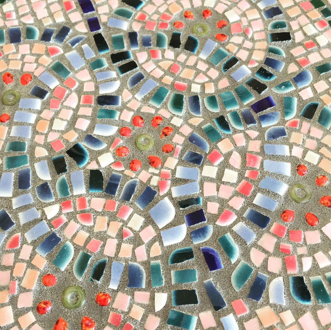 Mosaic floors made with broken tiles