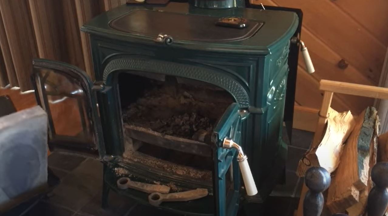 clean out the ashes after every time you’ve used your stove