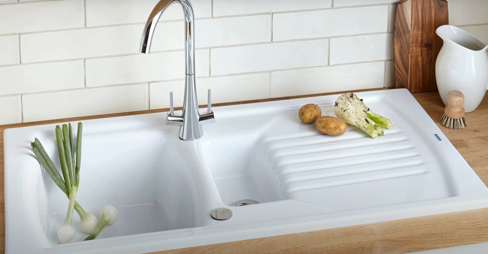 one sink can be used to wash vegetables